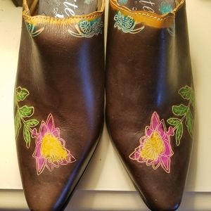 Elite by Corkys Western Style Mule